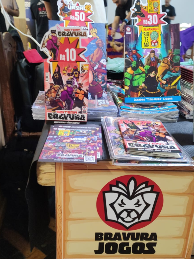 Estande da Bravura Jogos e Titio Ogro no 10º Encontro Iniciativa RPG, no Rio de Janeiro